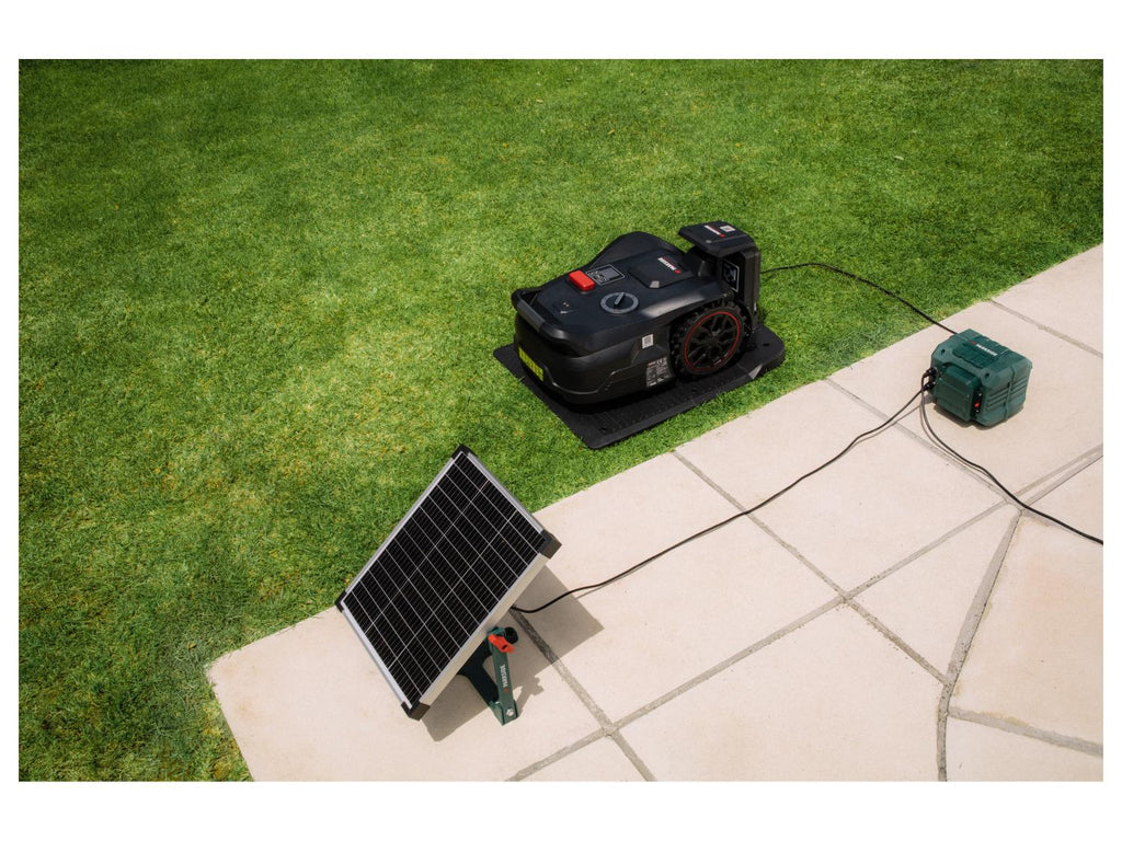 Tondeuse robot Smart & Free, 1250 m² + Garage, 20 V