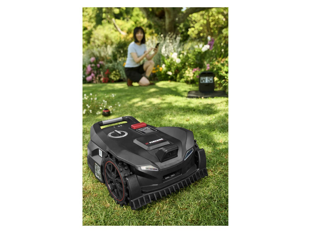 Tondeuse robot Smart & Free, 1250 m² + Garage, 20 V